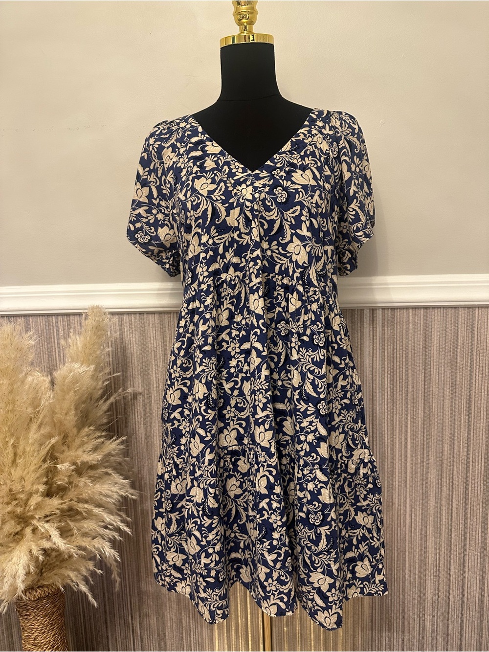 Old Navy Blue Floral Boho Tiered Mini Dress – Size Large – Cottagecore pockets